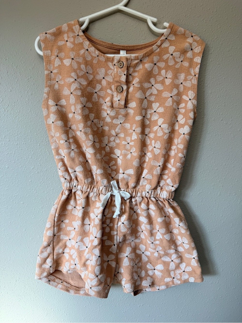 Rylee + Cru Peach and White Floral Romper